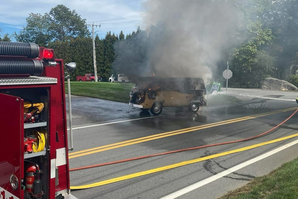 Car Fire Extinguished on Western Avenue in Essex, No Injuries Reported post image